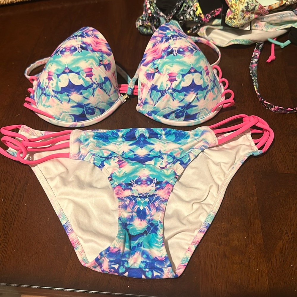 34C Victoria secret swim